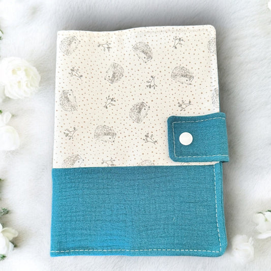 Protège carnet de santé le petit hérisson