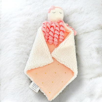 Rosalya le Doudou des premiers câlins